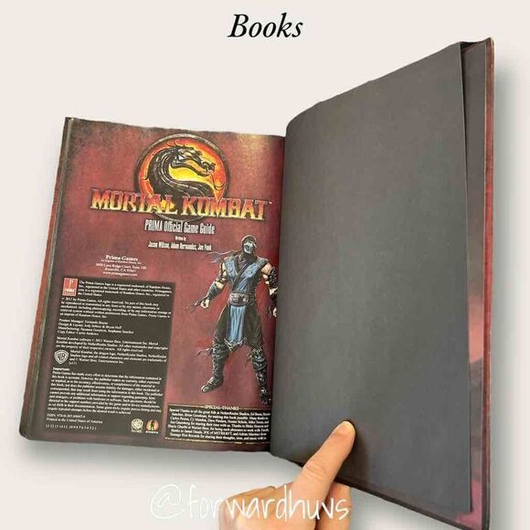 2011 Mortal Combat Kollector’s Edition PRIMA Official Game Guide - Picture 9 of 12